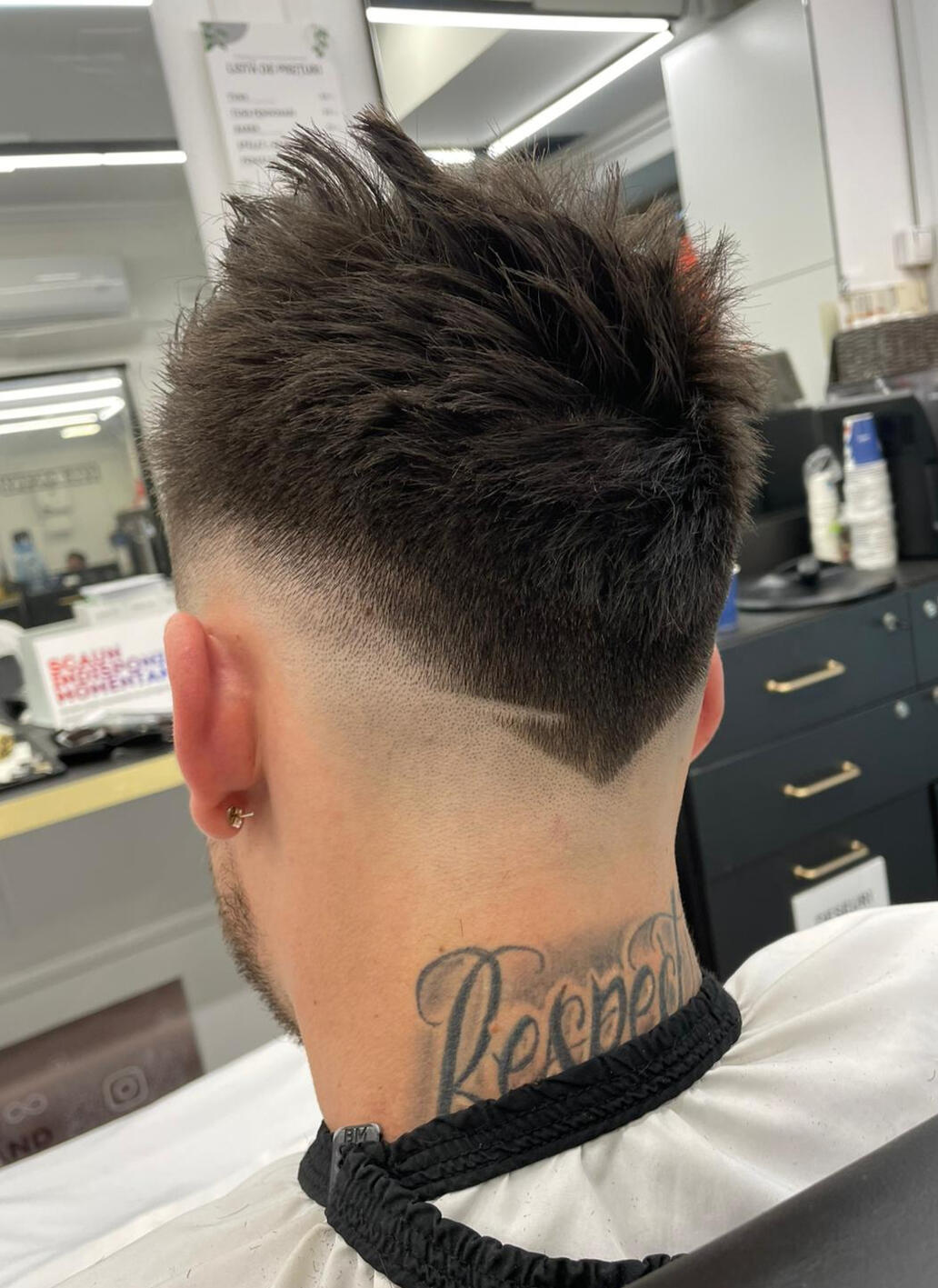 V FADE